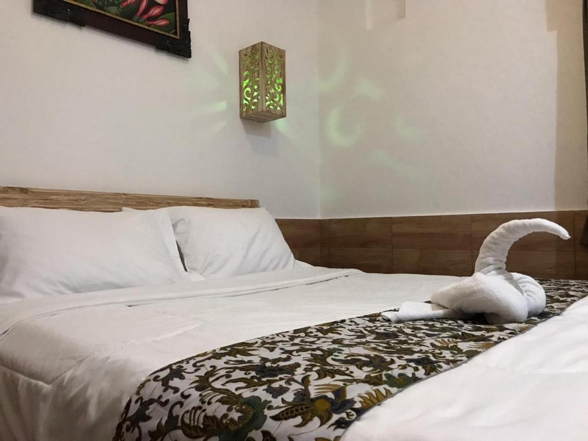 Mikuk Homestay Canggu Экстерьер фото